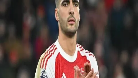 國米力奪意甲寶座，球迷團結如家人共戰客場